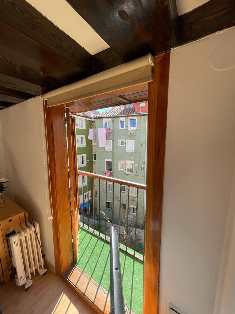 Pisito En Pleno Centro Apartment Santander Exterior photo